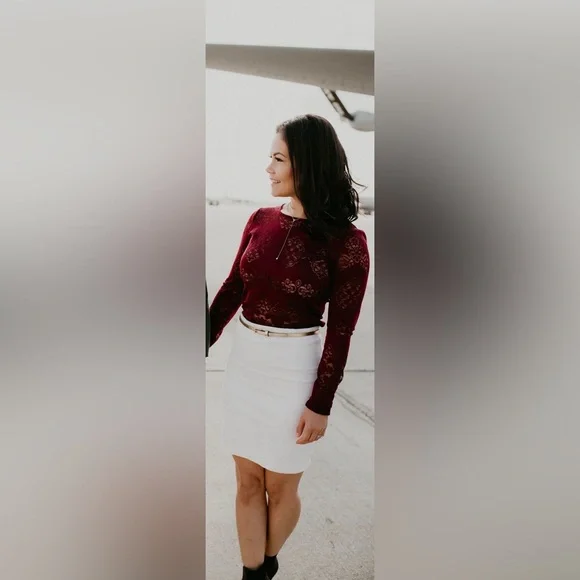 One‎ Clothing Maroon Long Sleeve Blouse Size M - Picture 2 of 6